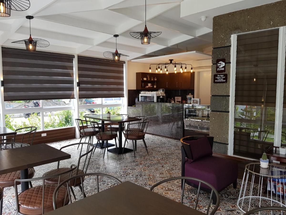 Casa Estela Boutique Hotel & Cafe Calapan Luaran gambar