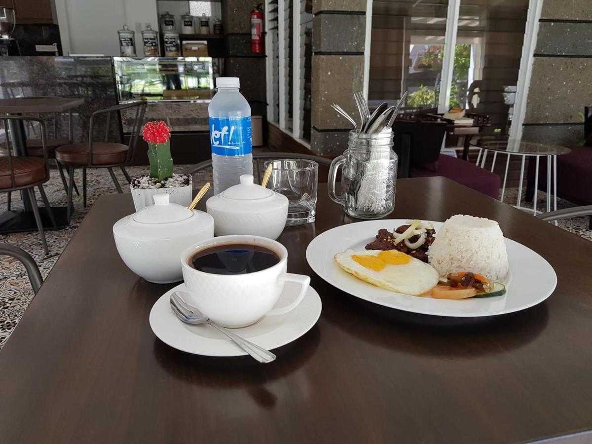 Casa Estela Boutique Hotel & Cafe Calapan Luaran gambar